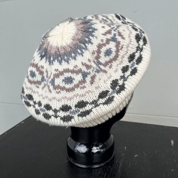 Hanes Accessories - Vintage 70s Hanes Her Way Fair Isle Knit Beret Hat in Soft Pastels, NWOT
